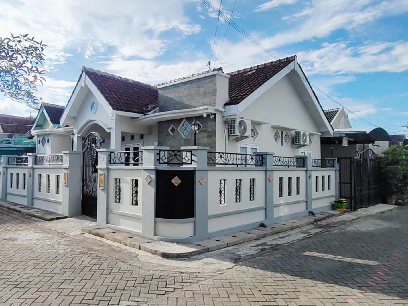 Samawa Family House Villa Banyuwangi  Buitenkant foto